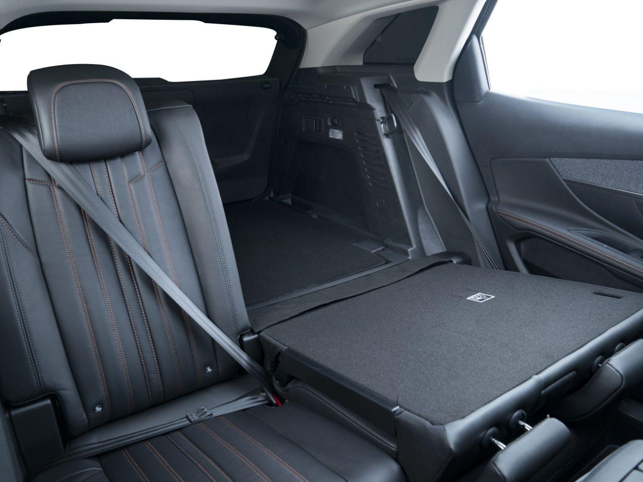 PEUGEOT 3008 ALLURE