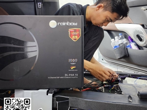 Limo Green Mpv7 nâng cấp - Amply Rainbow DL-PA8.10 - Sub điện Rockpower M8 - Loa center thụt thò O-Tex