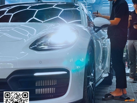 Porsche Panamera nâng cấp gói Film 3M Crystalline BLK